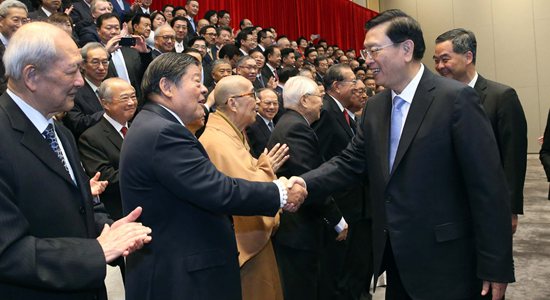 張德江會(huì)見香港各界代表人士