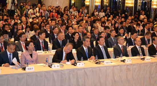 仇鴻出席“川港澳合作周”四川省和成都市在港經(jīng)貿(mào)活動(dòng)