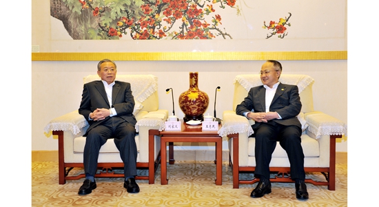 王志民會(huì)見山東省委書記劉家義
