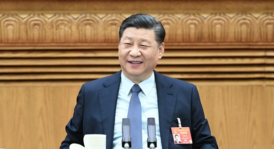 習(xí)近平同出席全國(guó)兩會(huì)代表委員共商國(guó)是