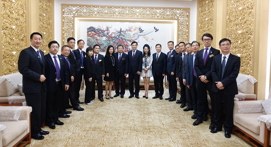 林武會(huì)見仁愛(ài)堂董事局全體成員